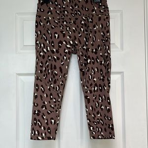 Sweaty Betty Power Crop Animal Print Yoga Leggings-Size M (8)